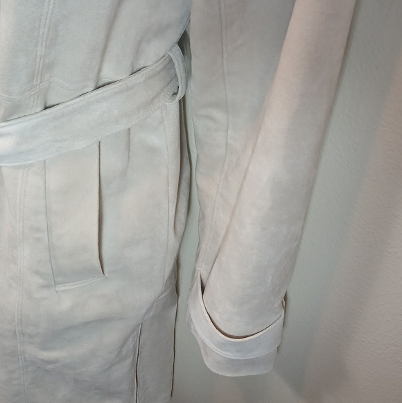Abercrombie & Fitch Cream Vegan Suede Trench Coat Size Small - Picture 8 of 14
